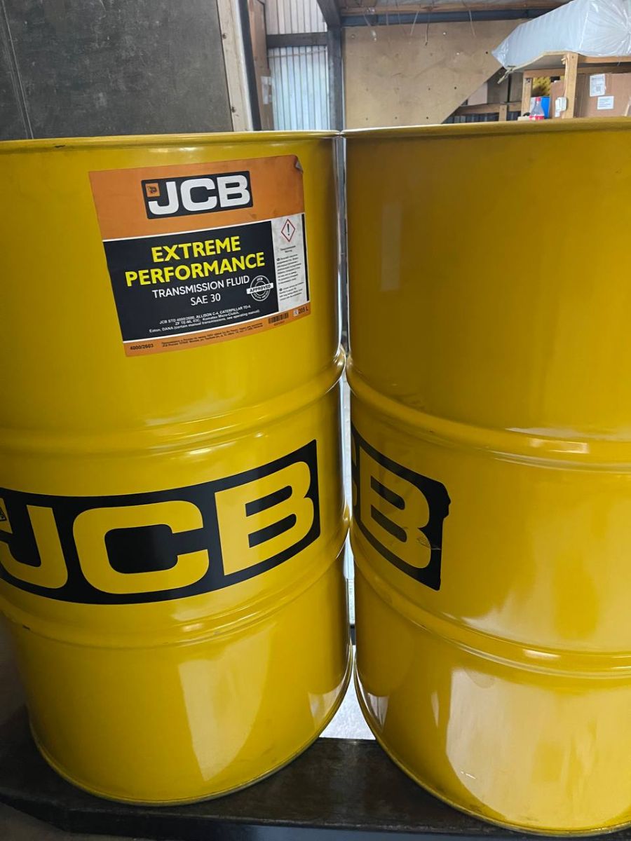 Трансмиссионное масло JCB TRANSMISSION FLUID EP SAE30 205L 4000/2600, 4000/2603, 4000/2645E, 4000/2605, 4000/2601, 4000-2603, 4000-2600, 4000-2645E, 4000-2605, 4000-2601